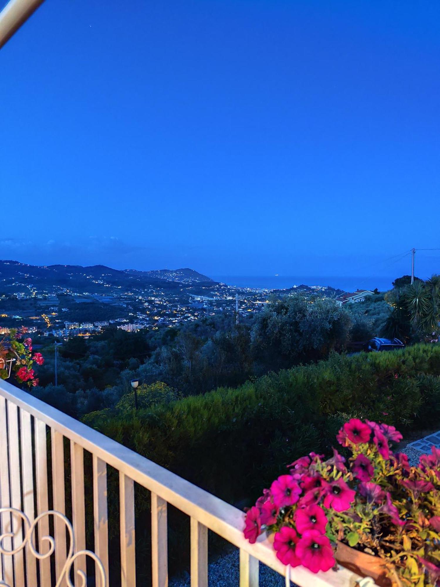 La Casa Di Giada, Appartamento In Villetta Con Aria Condizionata, Wi-Fi E Parcheggio Gratuito Poggi Exteriér fotografie
