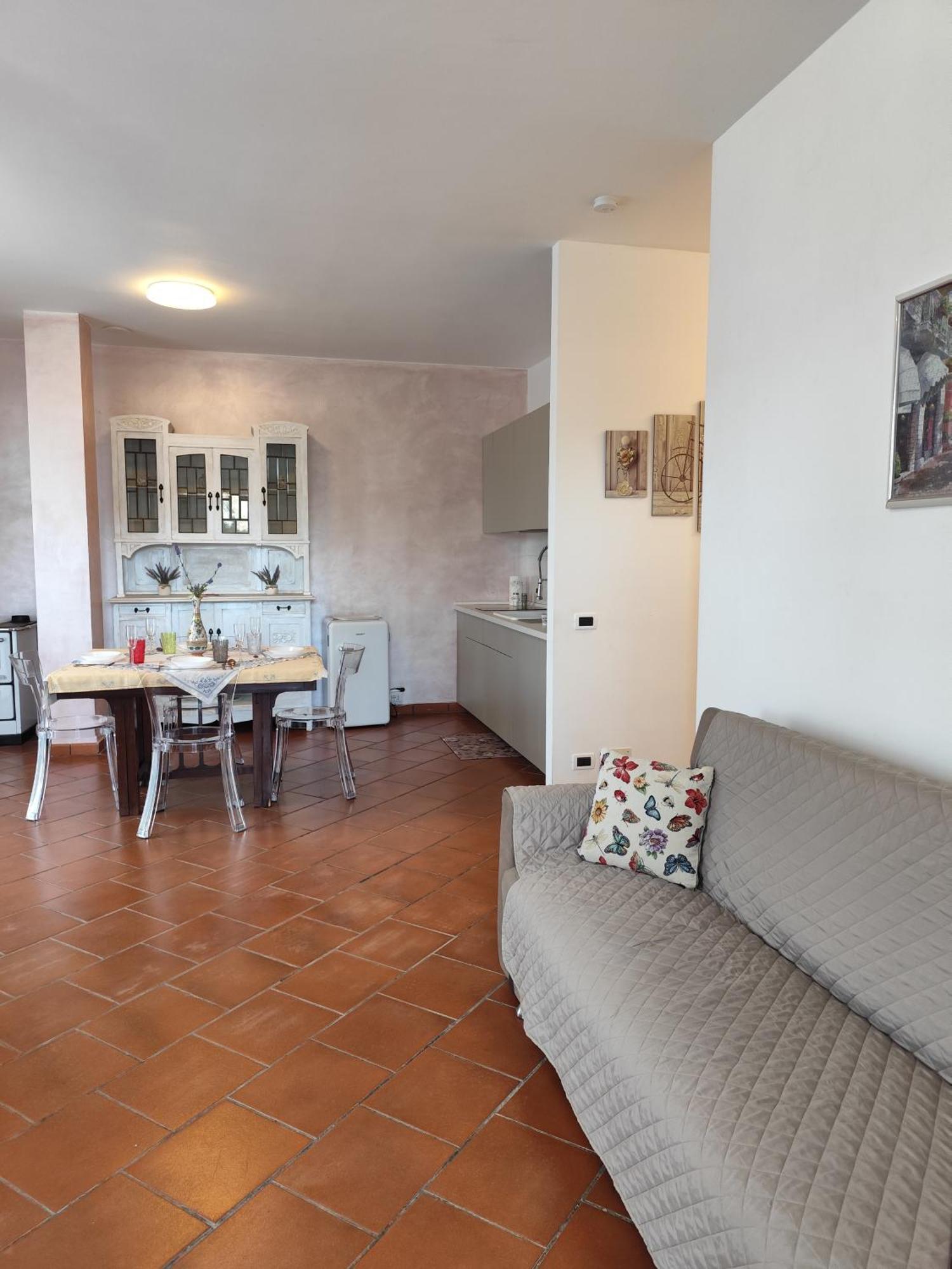 La Casa Di Giada, Appartamento In Villetta Con Aria Condizionata, Wi-Fi E Parcheggio Gratuito Poggi Exteriér fotografie